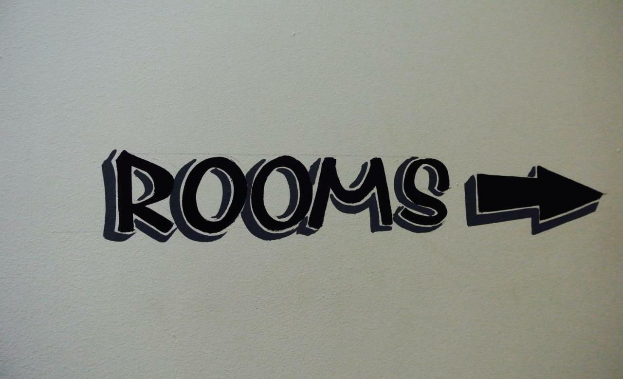 Rooms At Martha Jones Pwllheli Esterno foto